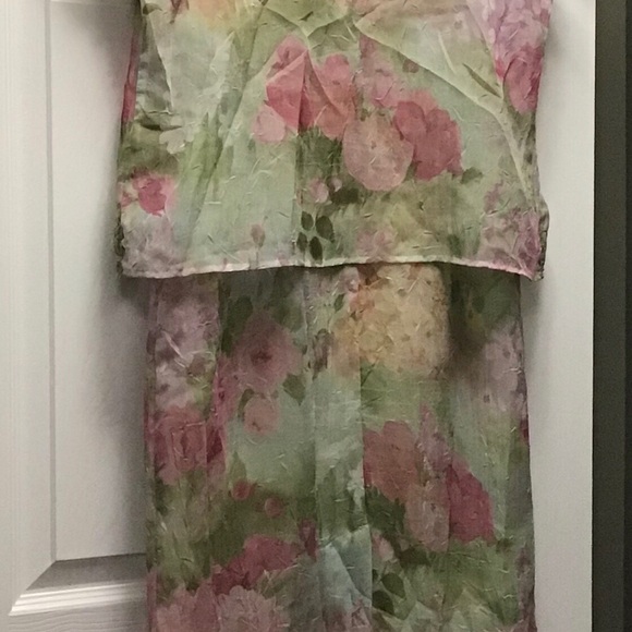 Dress and Jacket - Picture 9 of 9